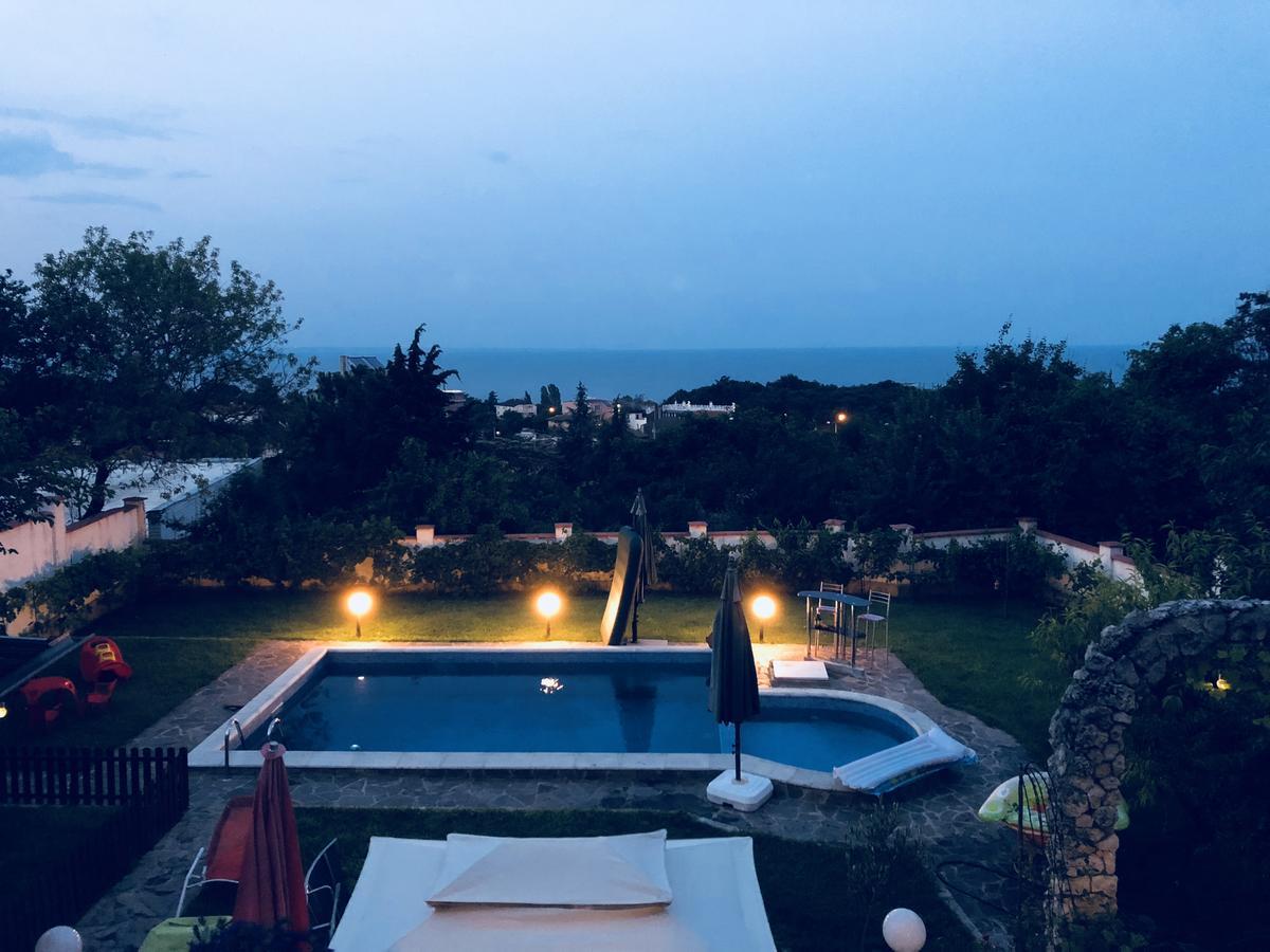 Villa Lucy 바르나 외부 사진